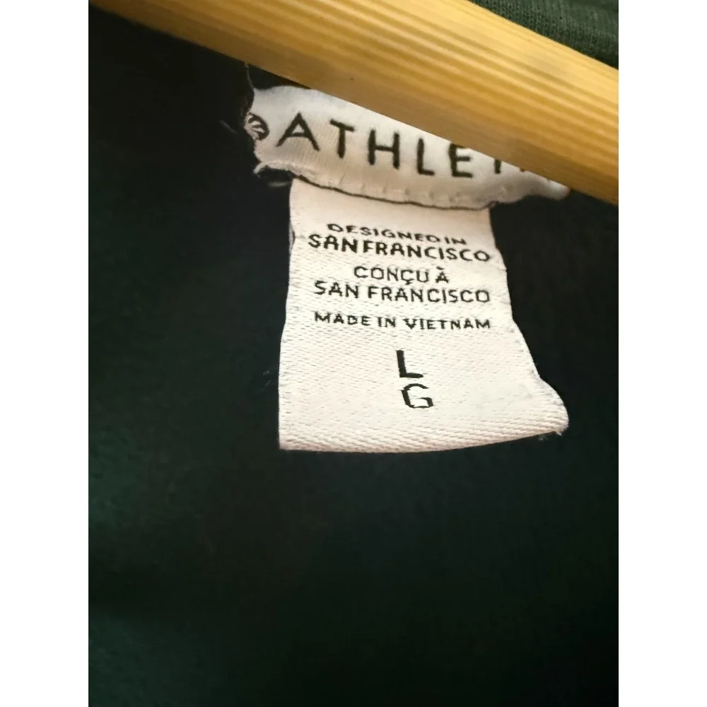 Athleta Green Recharge Surplice Wrap V-Neck Womens L Athletic Long Sleeve